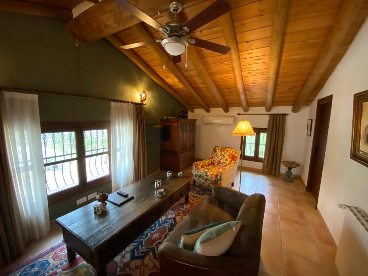 Valle Del Arroyo Casas Rurales - B&B - Solo Adultos Cortelazor Kültér fotó