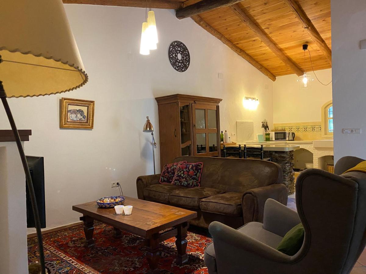 Valle Del Arroyo Casas Rurales - B&B - Solo Adultos Cortelazor Kültér fotó